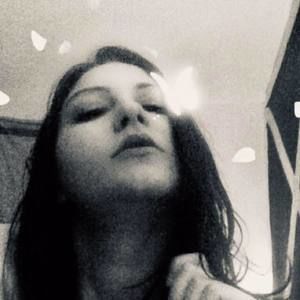 Meet your Posher, Nora